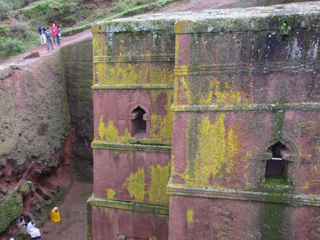 Lalibela. Iglesia de San Jorge by Santiago Cordero