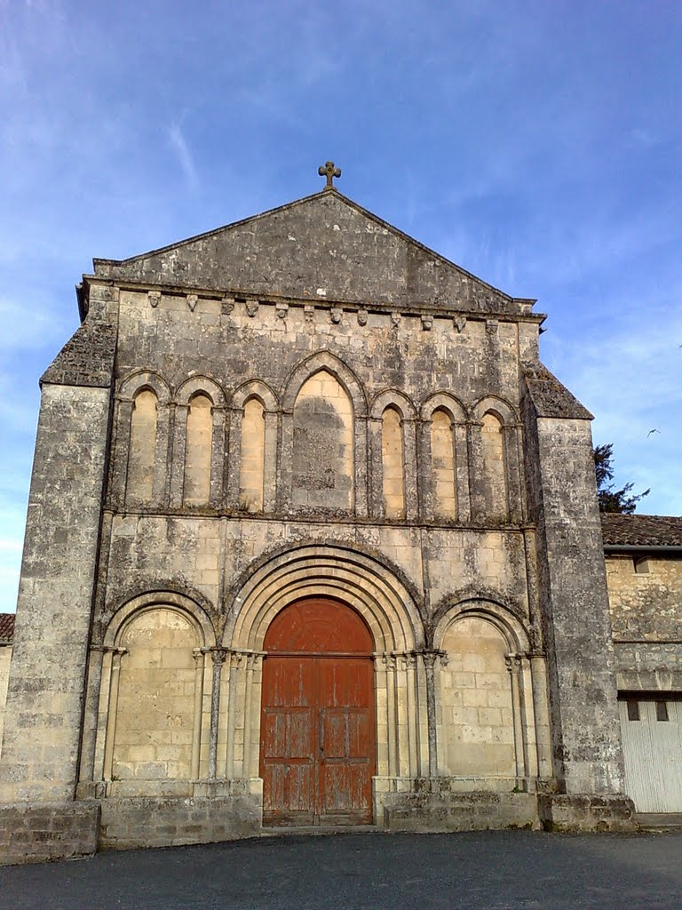 Eglise romane by osika