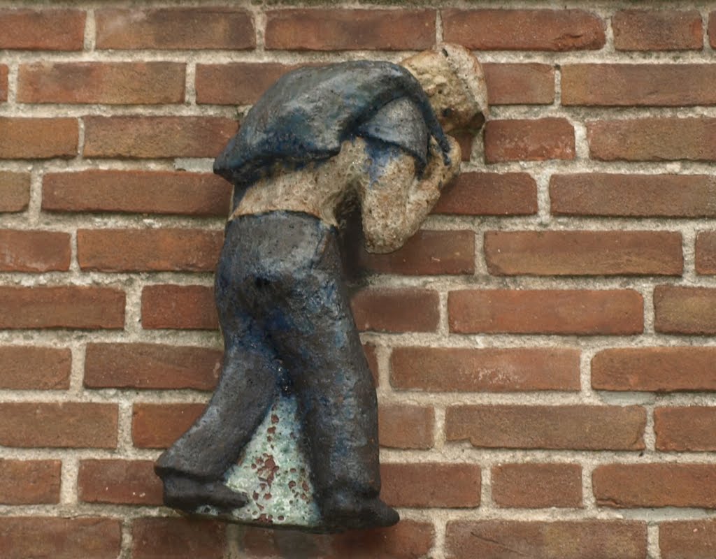 Gevelsculpturen in de Scheldestraat van Anno Ferdinand Smith (1915-1990). by Hans R. van der Woud…