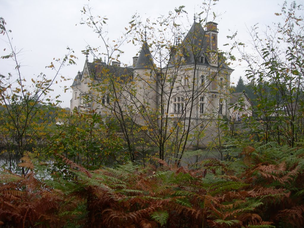 Maisonnais sur Tardoire, Château Rocher by Pierre MAZIERE