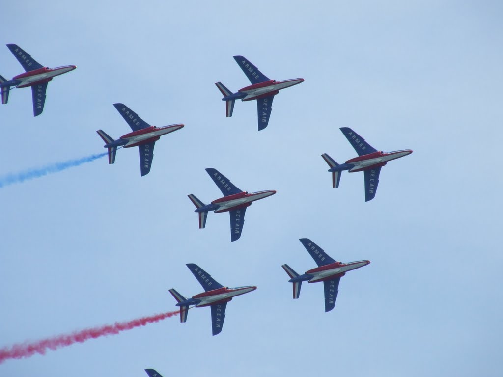 PATRULLA AEREA FRANCESA by Alberto Mejia