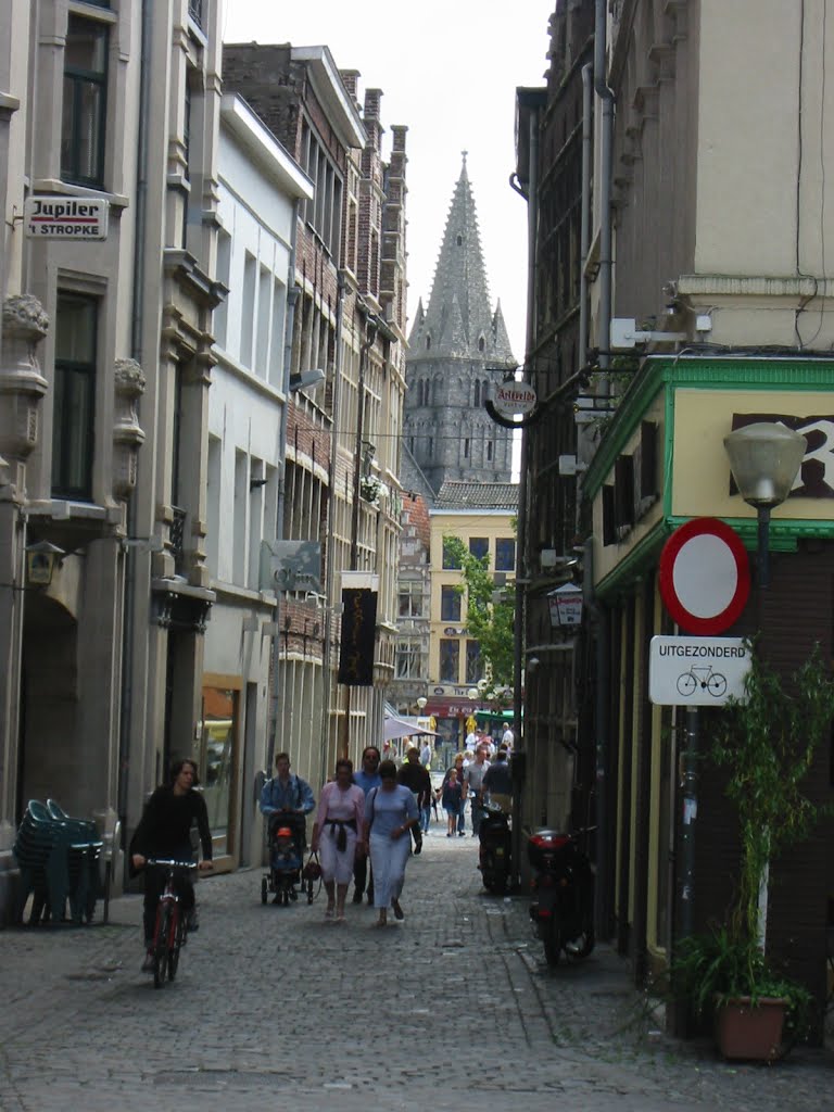 Gent - Meerseniersstraat: view on St Jacob Church Tower by Peter Maes