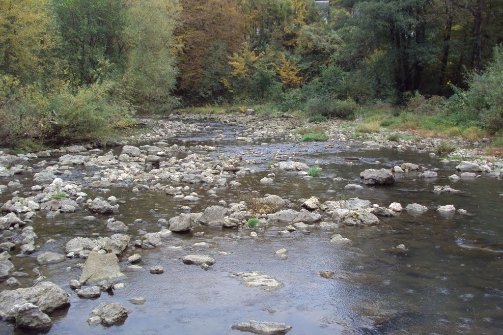 Staro korito Zapadne Morave, Ovcar Banja by Aleksa Randjelovic