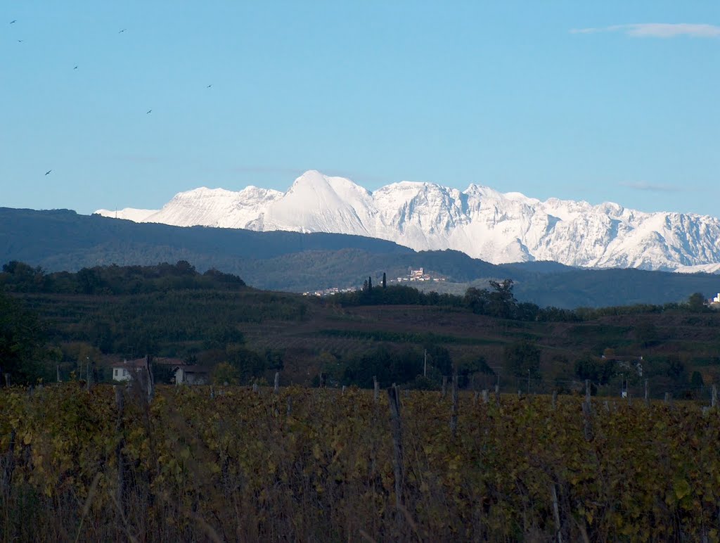 Da San Lorenzo Isontino. La prima neve sul Monte Nero. Ottobre 2010 by dobrizio