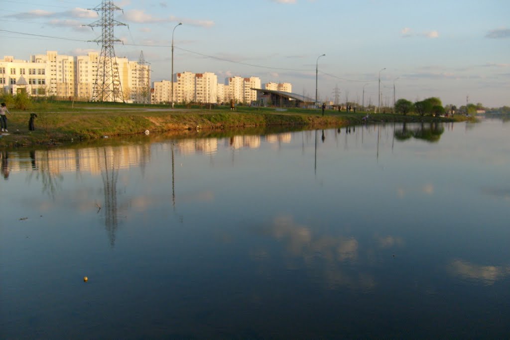 Yuzhnoye Butovo District, Moscow, Russia by Светлана Дмитриева