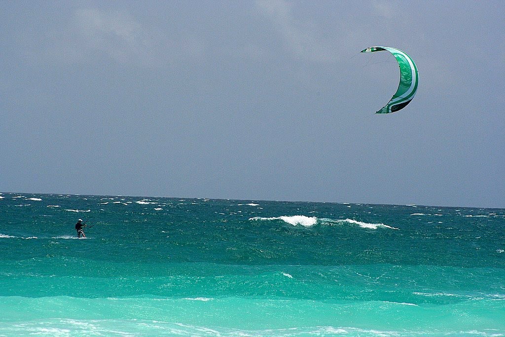 CANCUN SEPTEMBER 2010 2 by Samuel Roberts