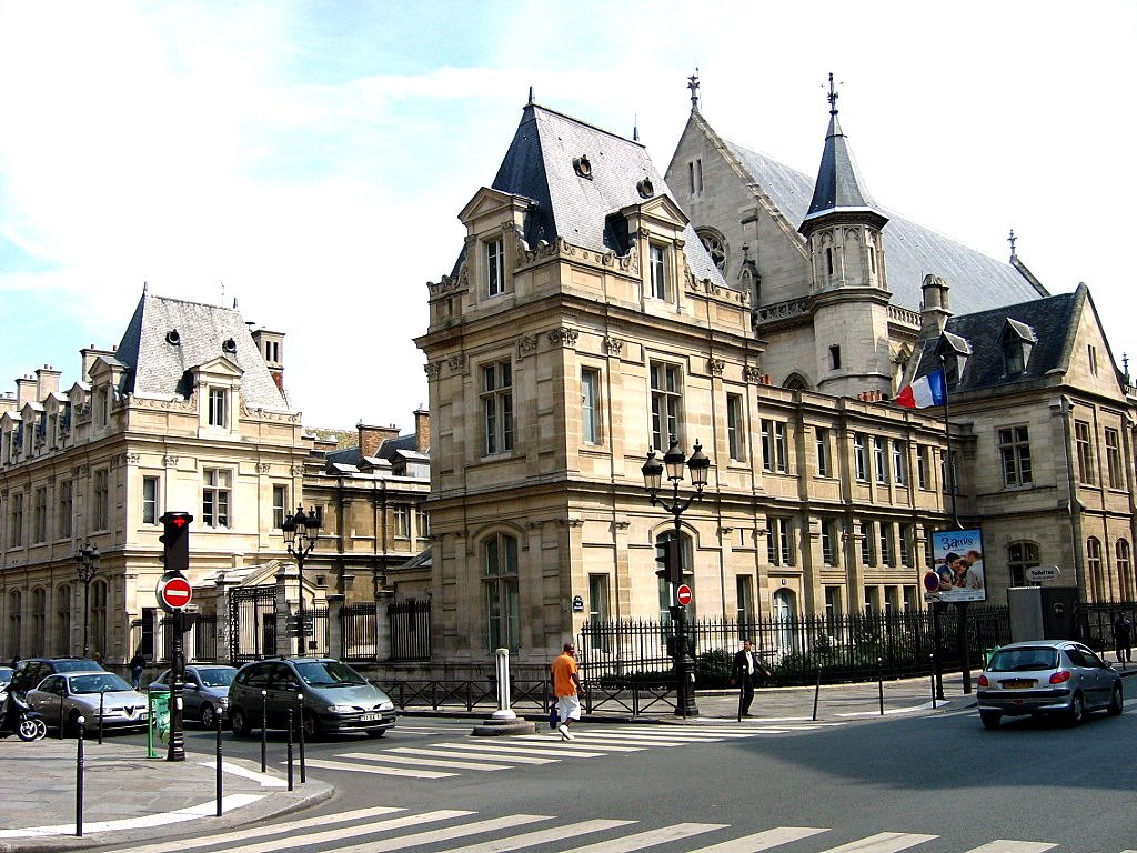 MUSEE - Arts et Métiers by J Ph. HEBRARD