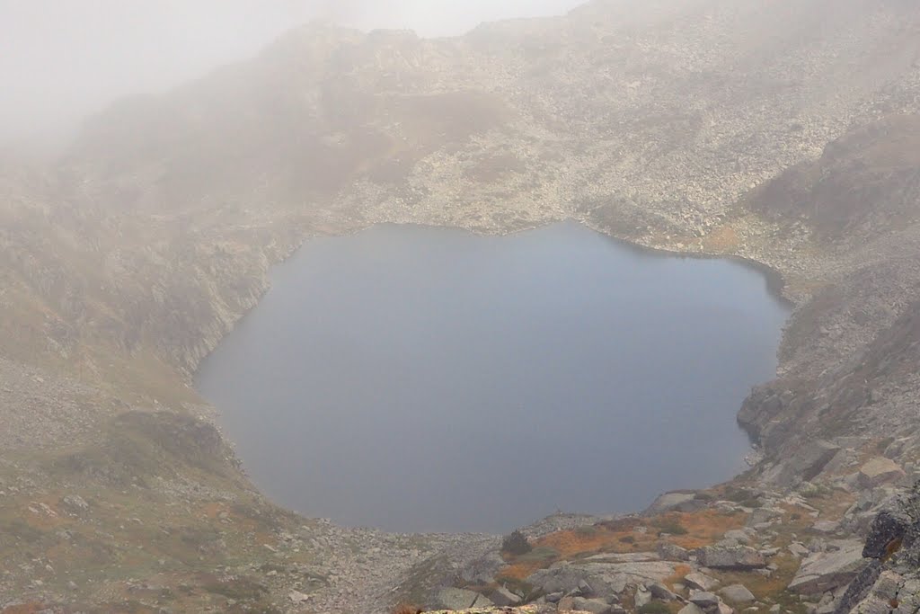 Estany de alba Andorra by maresmemontainn