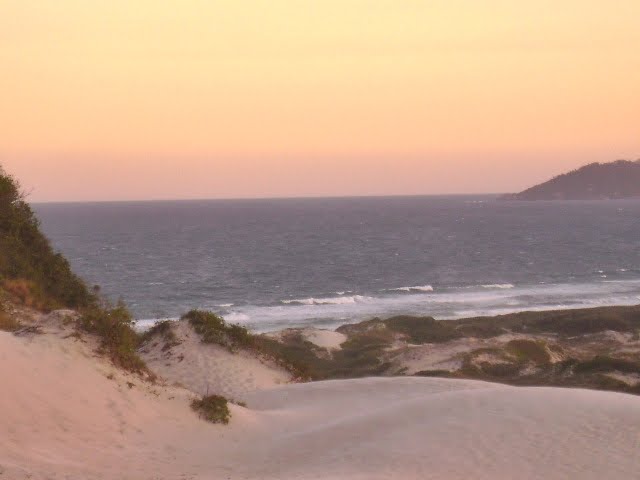 Dunas e Praia da Joaquina - Florianópolis/SC by Dulce Contreiras Bel…