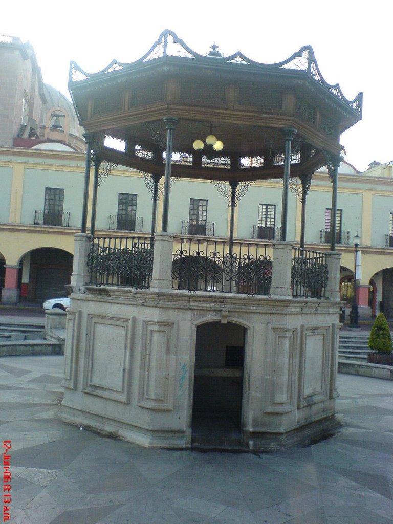 Kiosko Central de Toluca by edgarayax