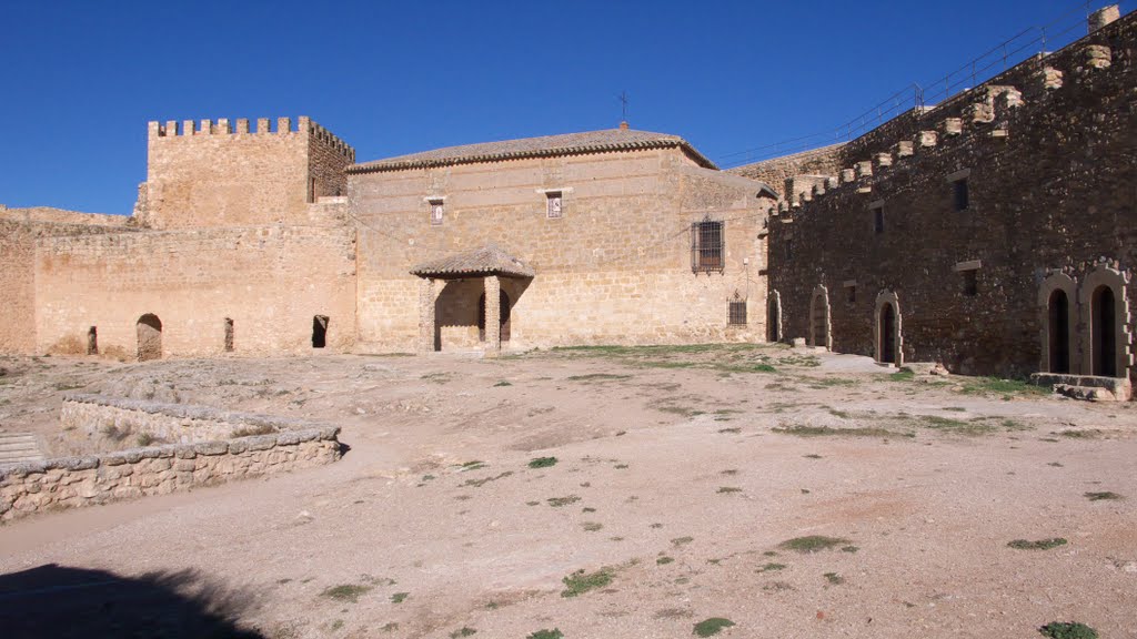 Castillo de Peñarroya (ss. XII-XIII) by Jose Luis Filpo