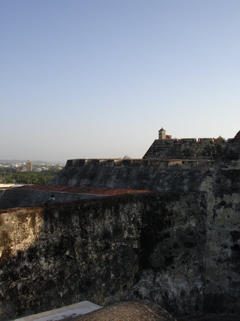 Castillo de San Felipe, Cartagena, Colombia by Luis G. Restrepo