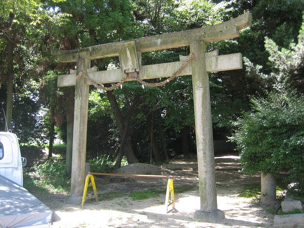 北葛城郡河合町穴闇・素盞嗚神社 by taka_neya