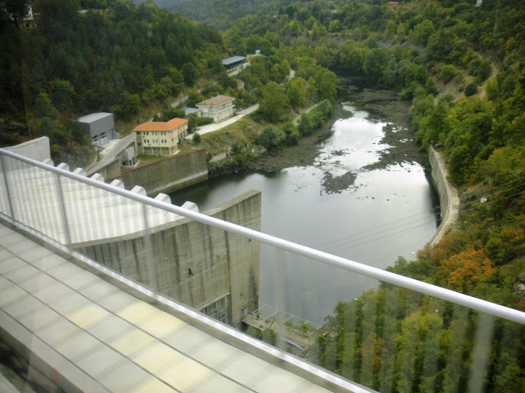 Ivajlovgrad Dam by ΜΑΚΗΣ ΜΟΥΣΧΟΥΔΗΣ