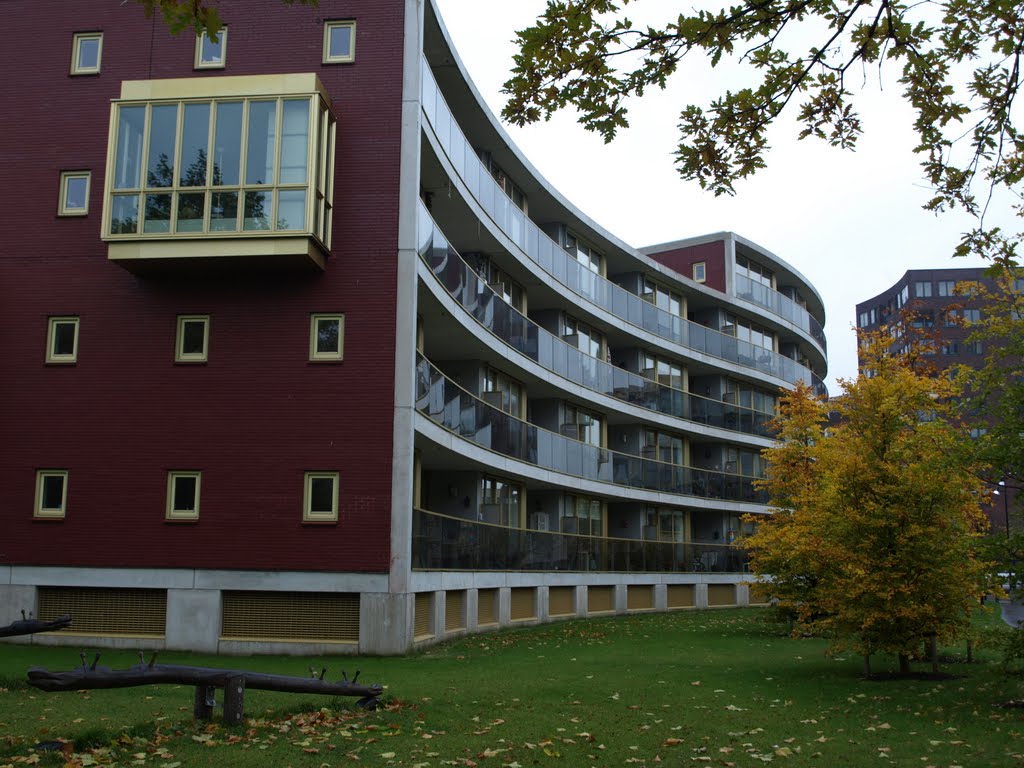 Woongebouw "Goudriaan" van Oving Architecten. by Hans R. van der Woud…