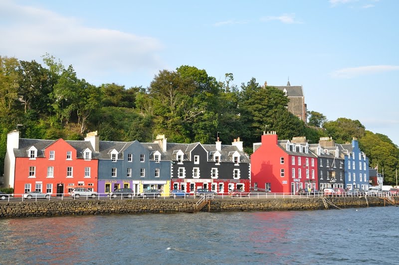 Tobermory, Isle of Mull by Armin Engst