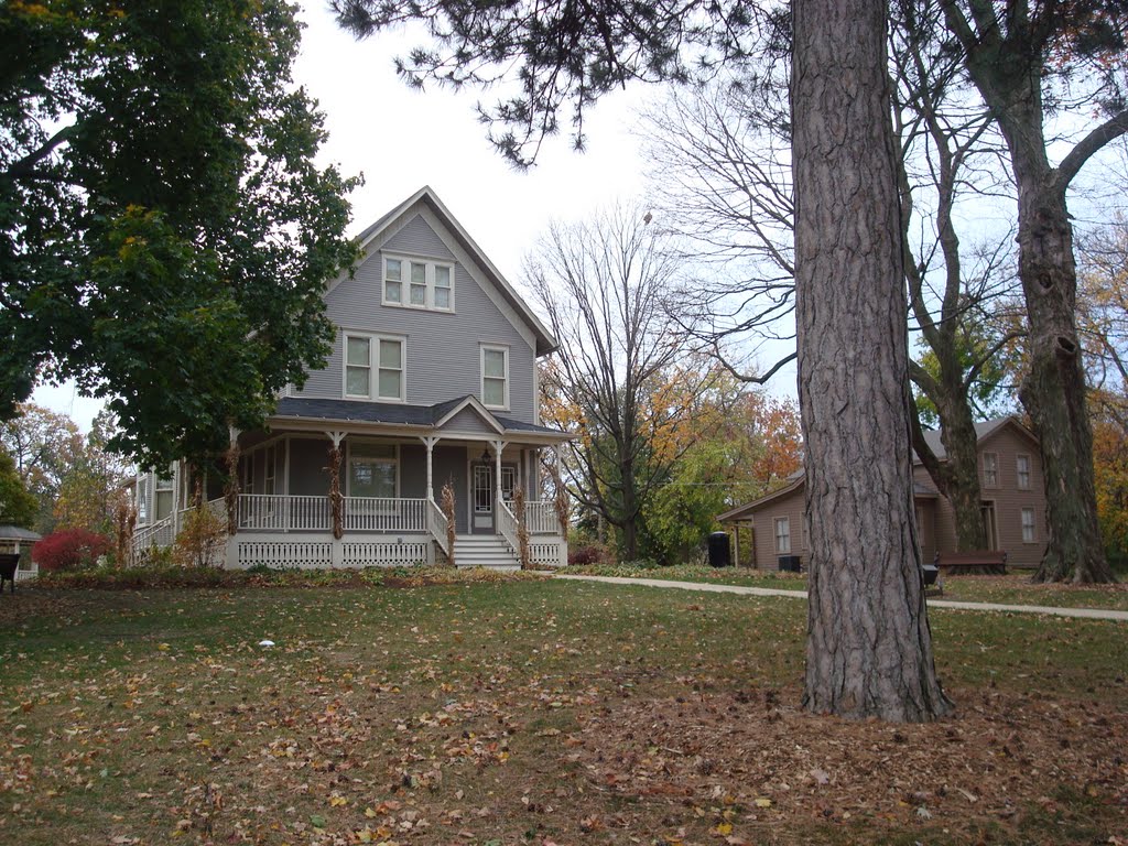 The Downers Grove Museum by LisaStrole