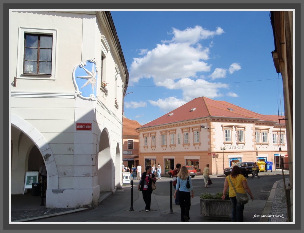 MĚLNÍK - část náměstí by votoja cz