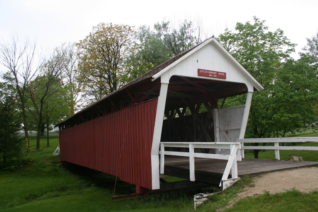 Winterset, Cutler-Donahoe bridge by by niro