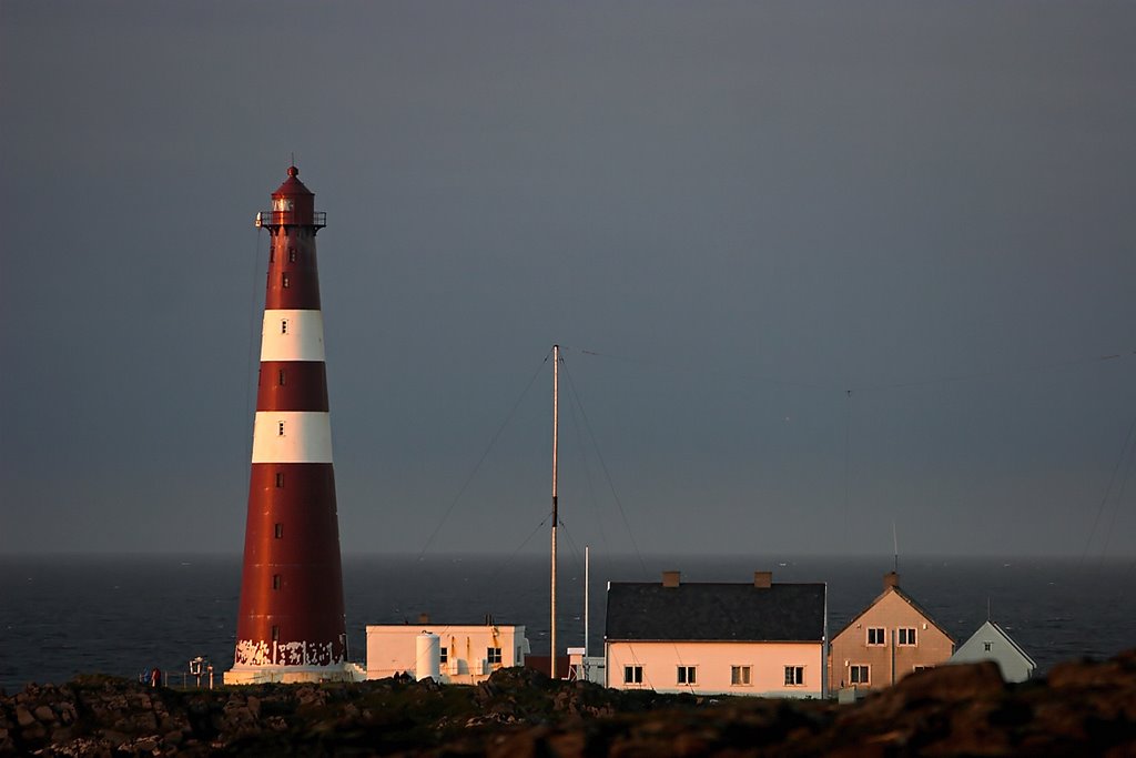 Lighthouse Slettnes by JUKoehler