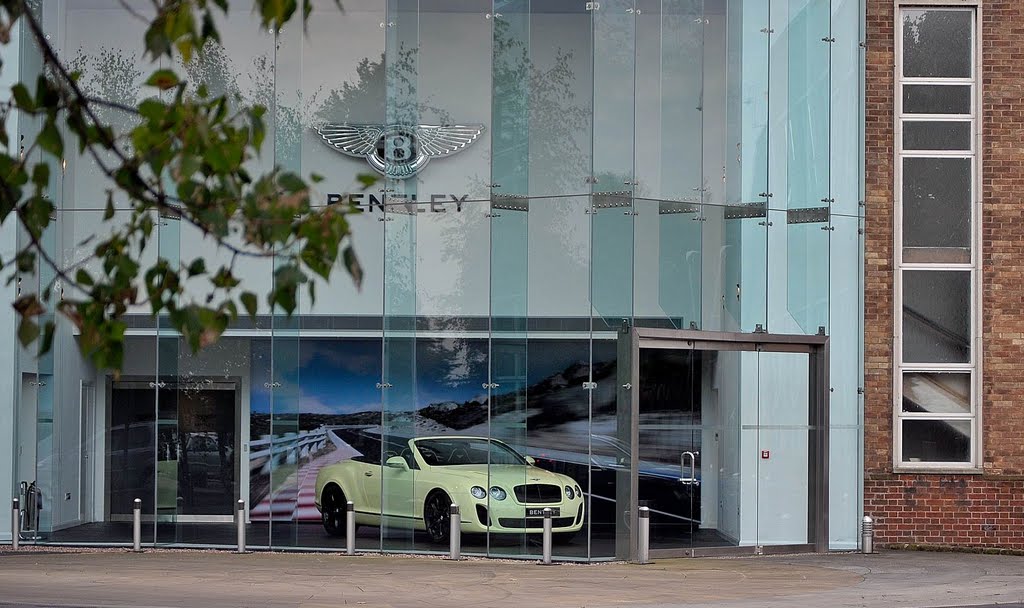 UK, Crewe, Bentley Motors Ltd., 2010 by autoevo