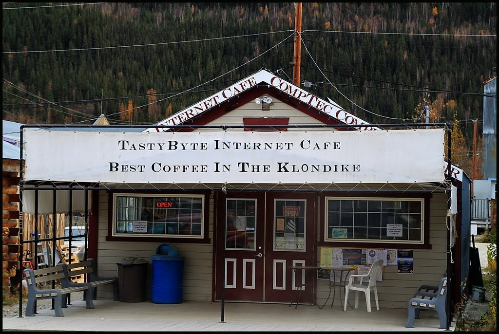 Front St. Klondike Hwy. Dawson City 23.9.2010 ... C by americatramp.the2nd