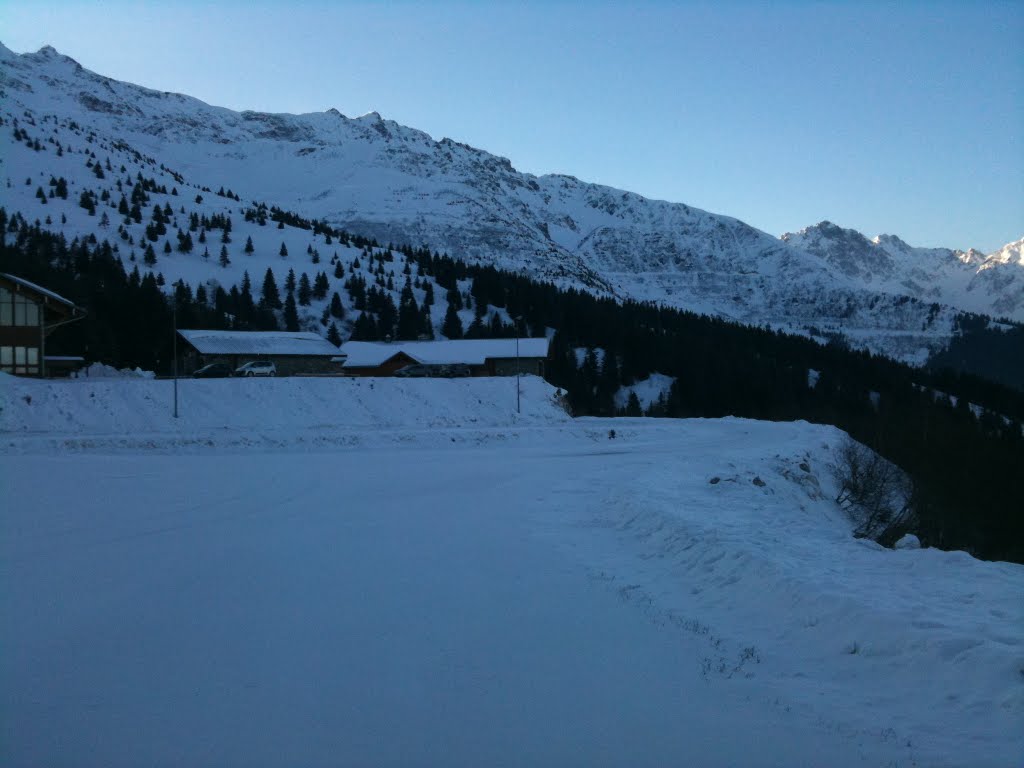 Parking de Pipay au lever du jour by Valentin Jacob