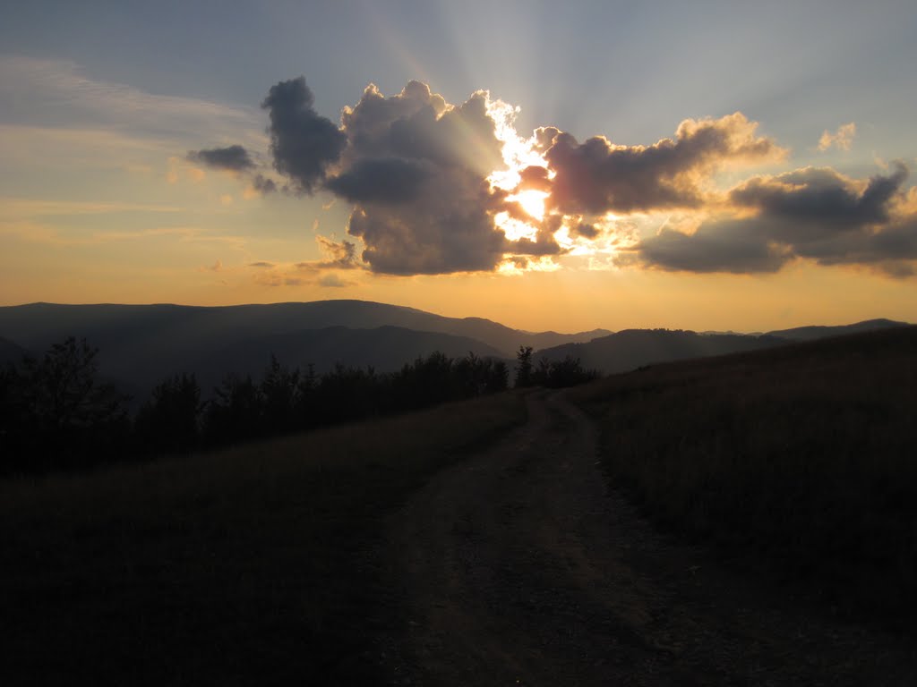 Západ slnka na Panskom diely by Mirec-speleork.sk