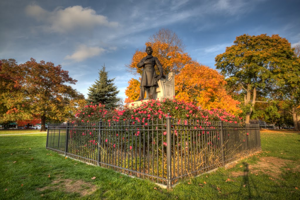 Foliage at Waltham Square by Vath