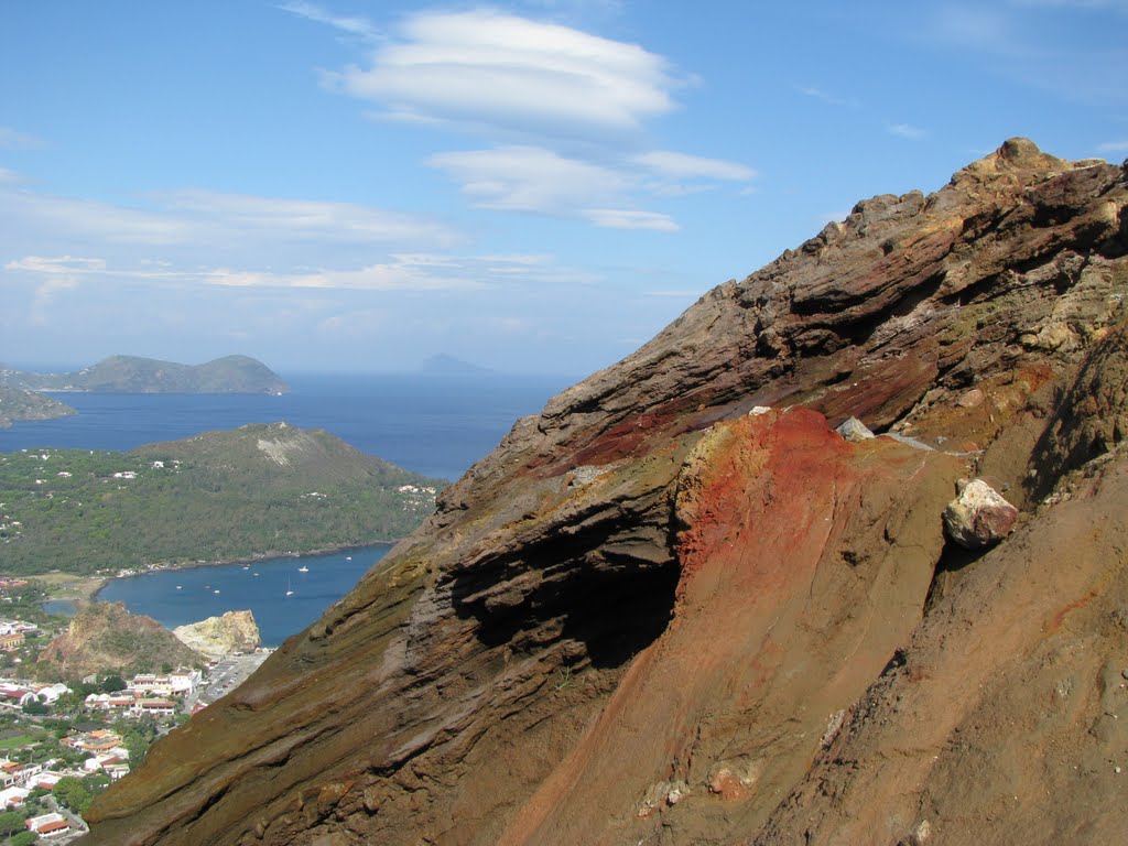 Ascent to Gran Cratere by Kaylash