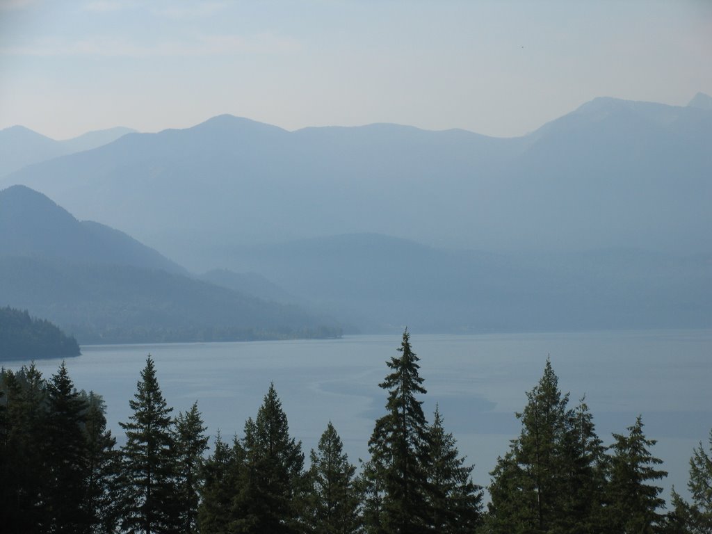 Slocan Lake 2007 by DigitalCyclist