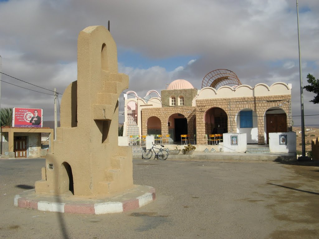 Ksar Hadada, site Berbère.(octobre 2010) by Andosenn