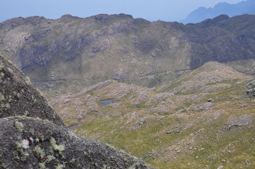 # Vista do Pico Agulhas Negras Parque Nacional de Itatiaia SP RJ MG by accosta