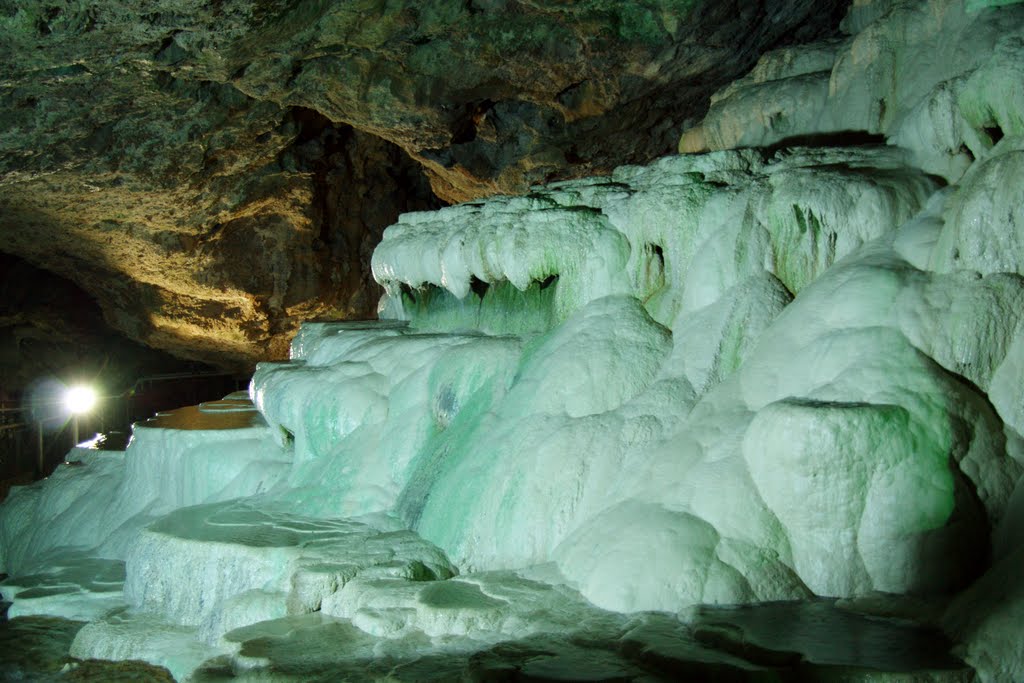 Underground Pamukkale 地下棉花堡 by Cheuk