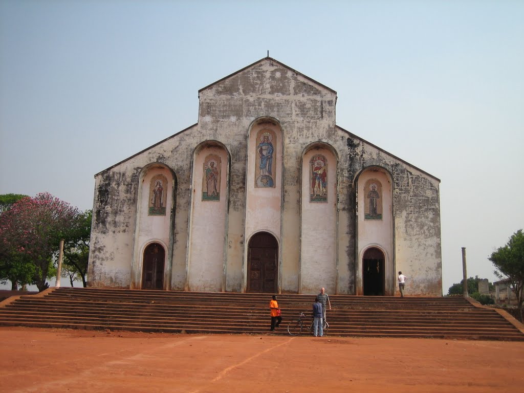 Chiesa by Roberto Lissoni