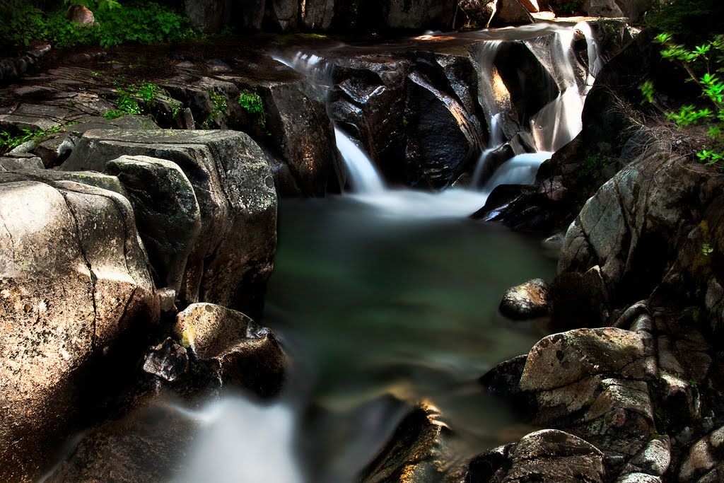 Lower Ruby Falls by Steven Lamar