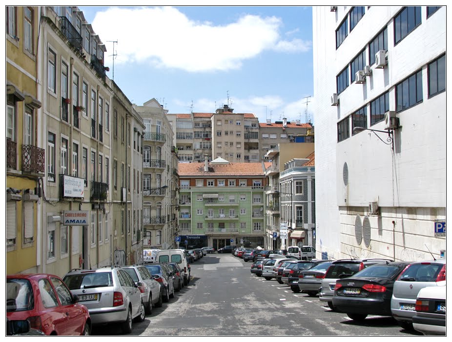 Rua Marques da Silva by Barragon