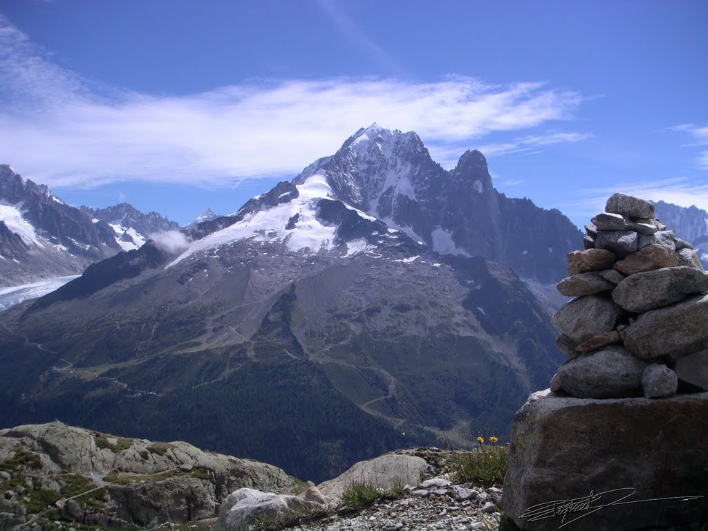 Aiguille Verte et les Drus vus du Lac Blanc by Xavier “Xav74” Xav