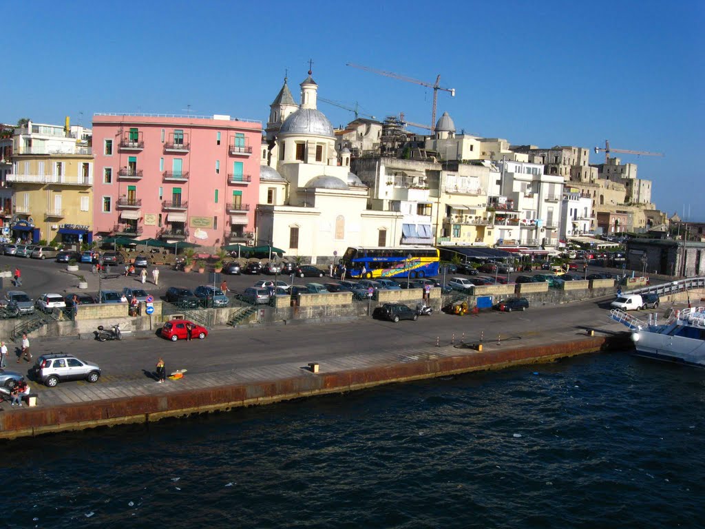 Pozzuoli by Lubor Hajduch