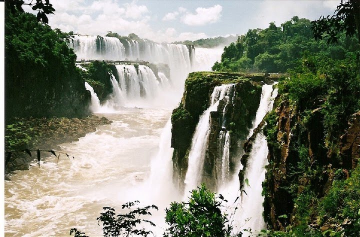 Cataratas do Iguaçu by Nilberto Medina