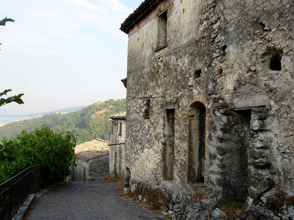 The old town of Civita Superiore di Bojano by Luca Terracciano