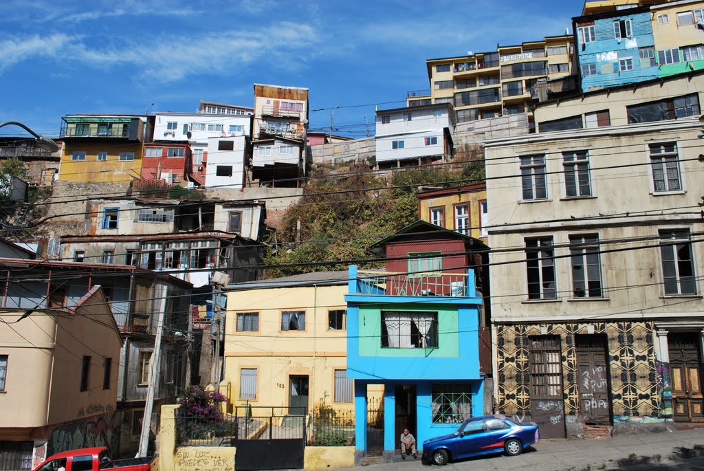 Valparaiso by Blaise B