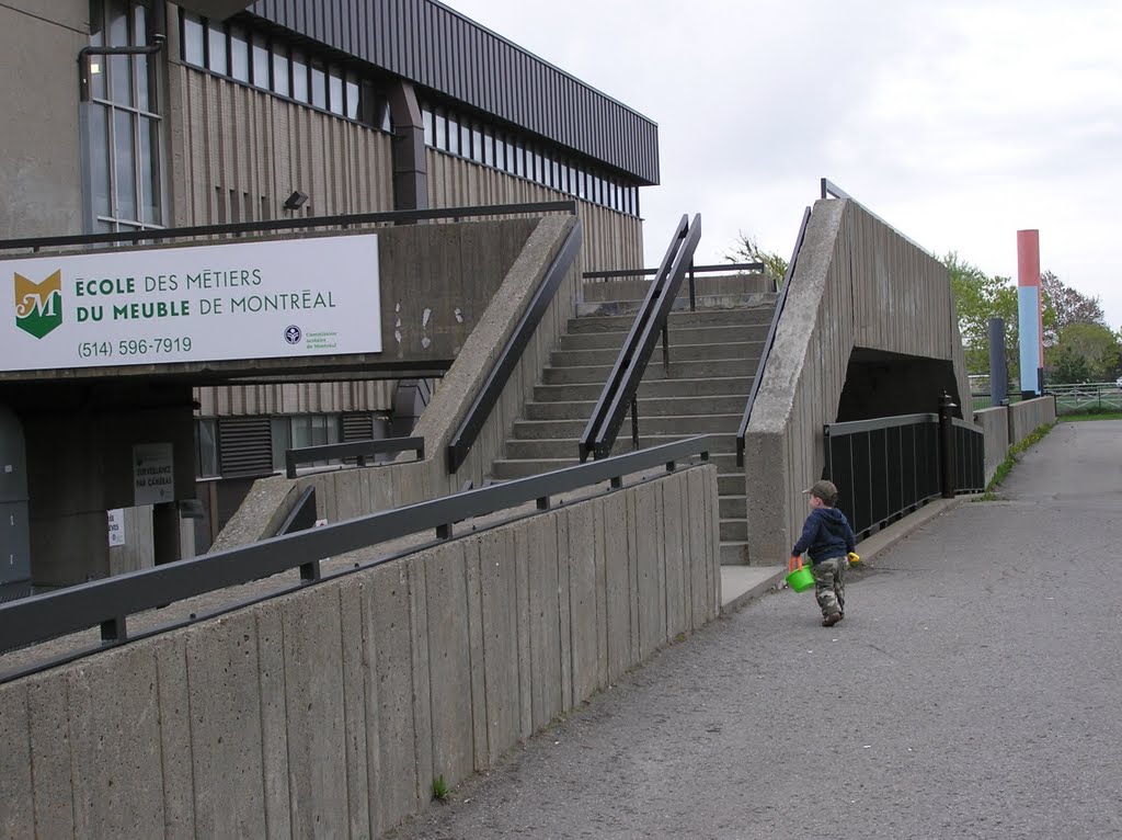 École des métiers du meuble de Montréal by andriy.ca