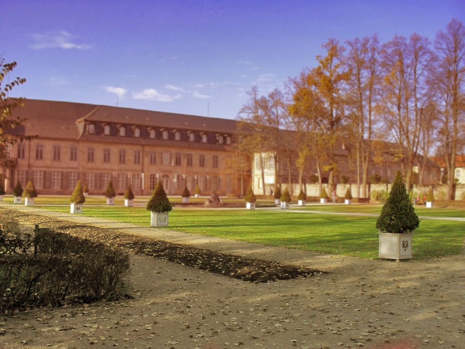 Neues Schloss Bayreuth by trinitron2600