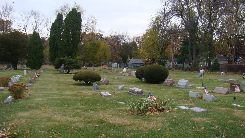 Warrenville cemetery by Haeun Choi