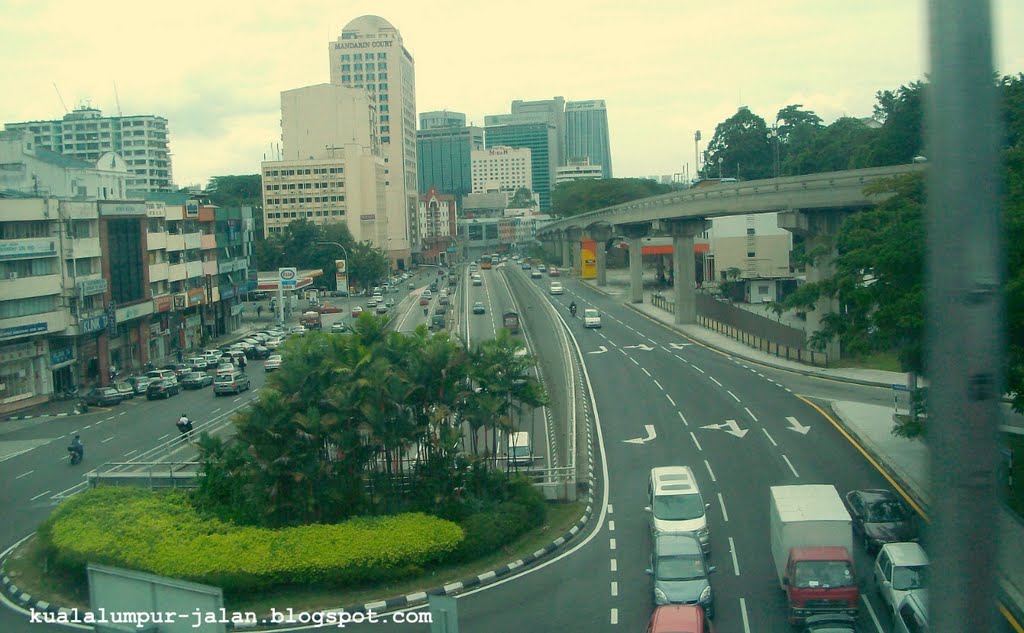 View from jalan dewan bahasa by llusliu