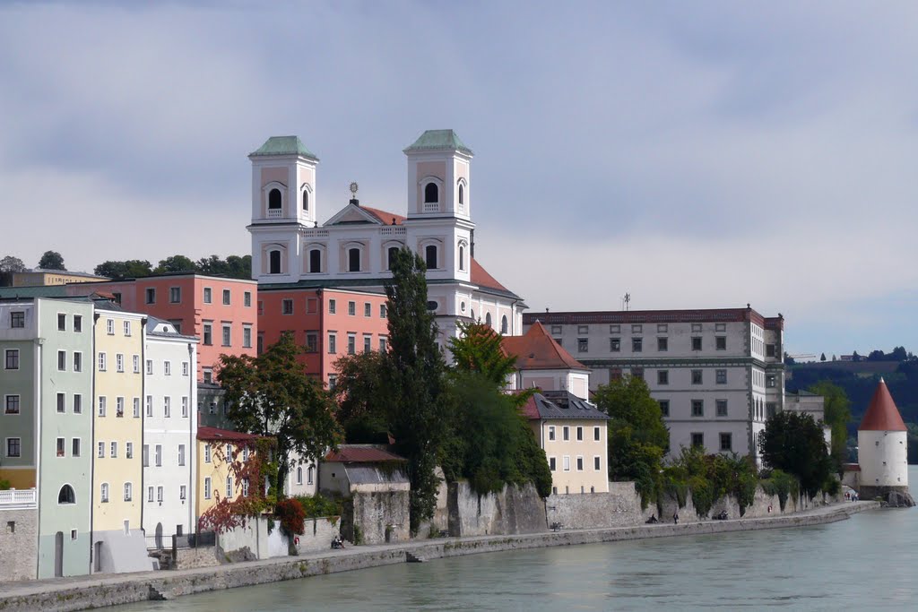 Colors of Passau by Tippi