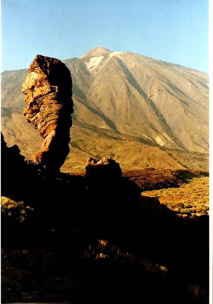 TENERIFE TEDIE 3718 m.n.m. by NAVI ABDAVSEN