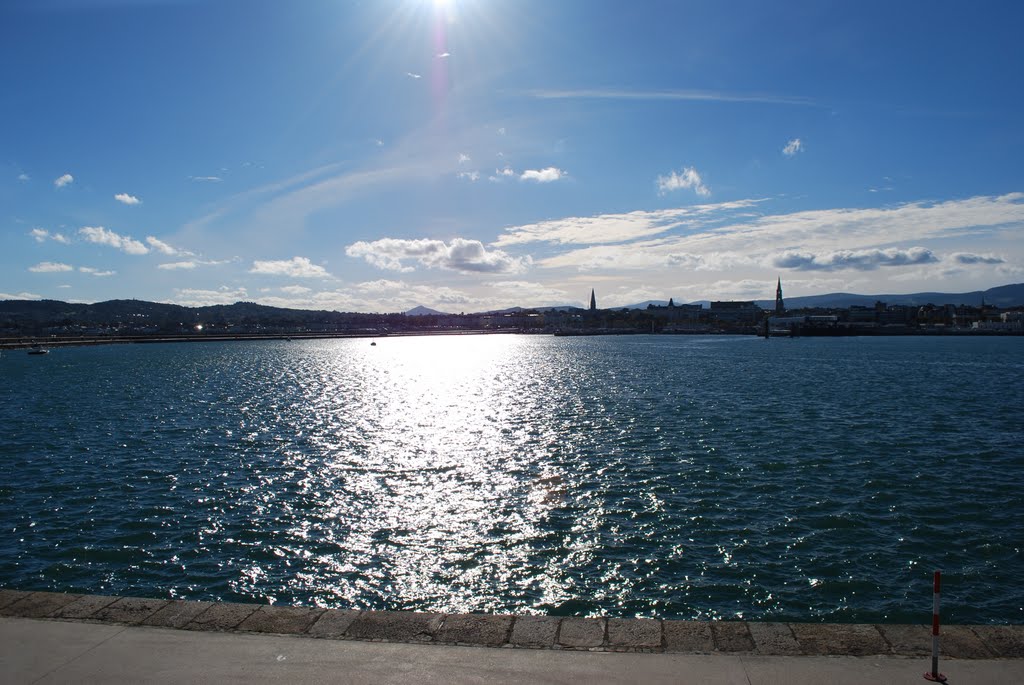 Dun Laoghaire pier by Rob Johnson