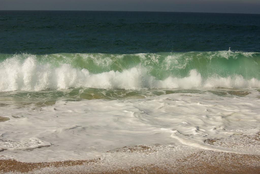 Large waves, Autumn on Agrago beach 21 Oct 2010 by Laurie Daunt